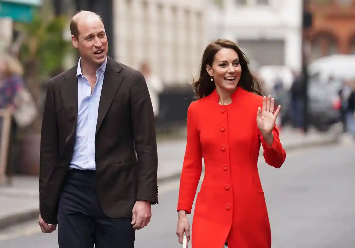 Уильям и Кейт настраиваются на коронацию в лондонском пабе