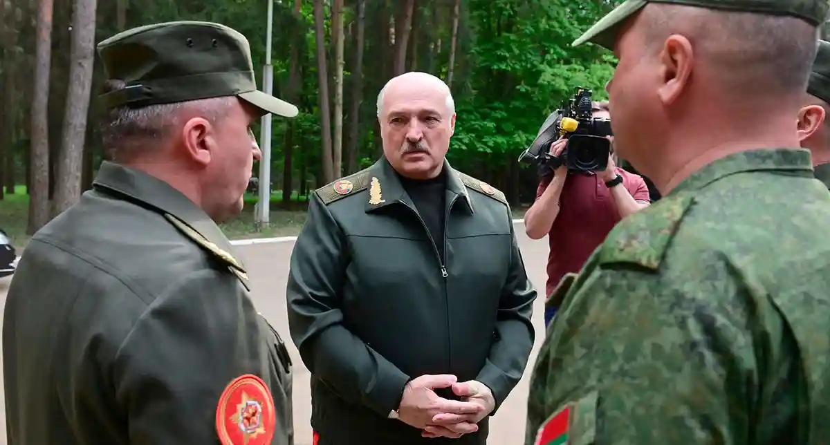 Александр Лукашенко вновь появился в Беларуси на публике