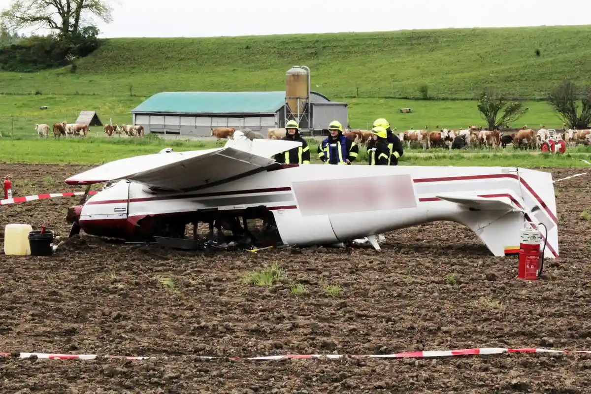 При взлете в Баварии перевернулся небольшой самолет