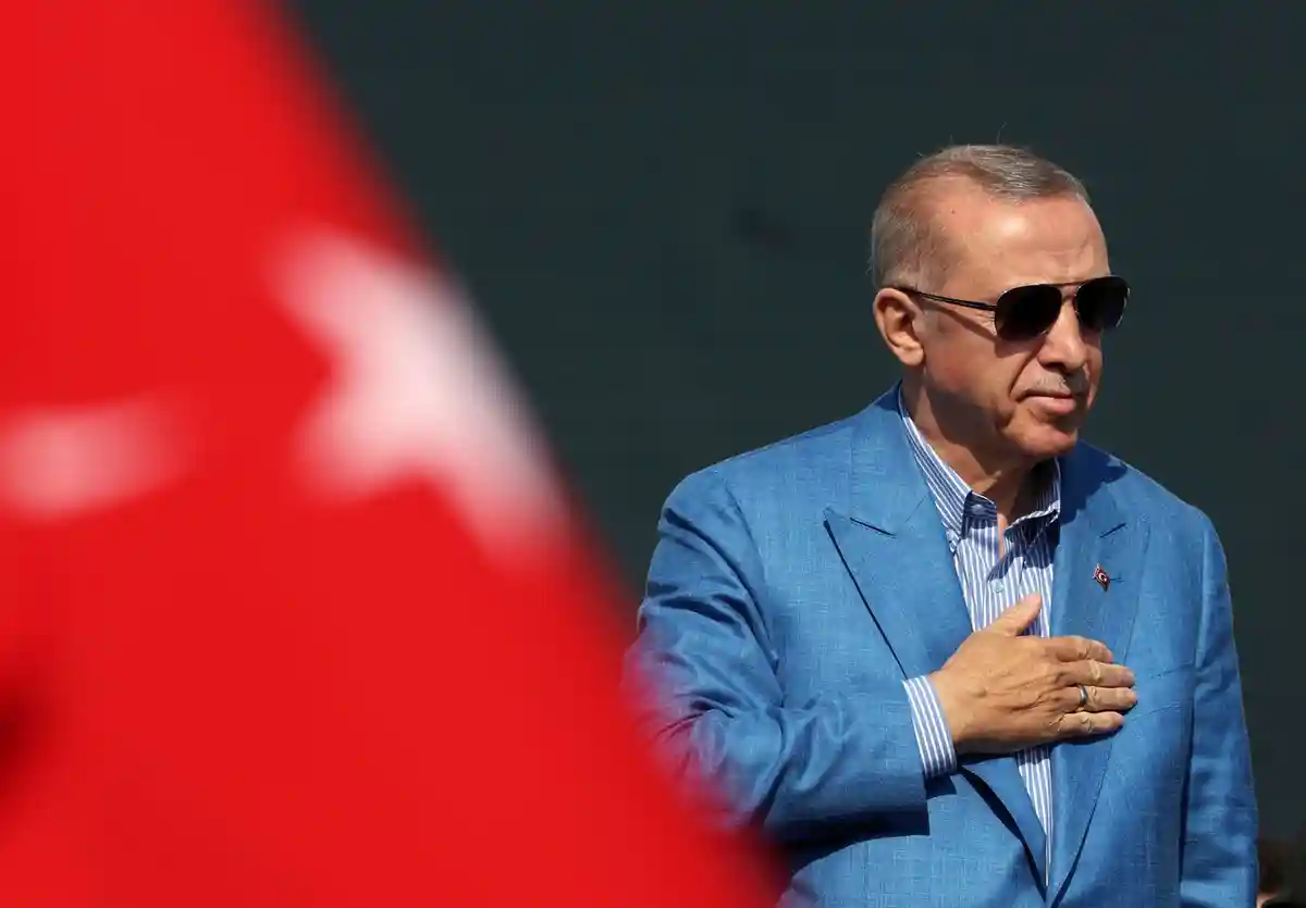 Эрдоган призвал турок за рубежом голосовать