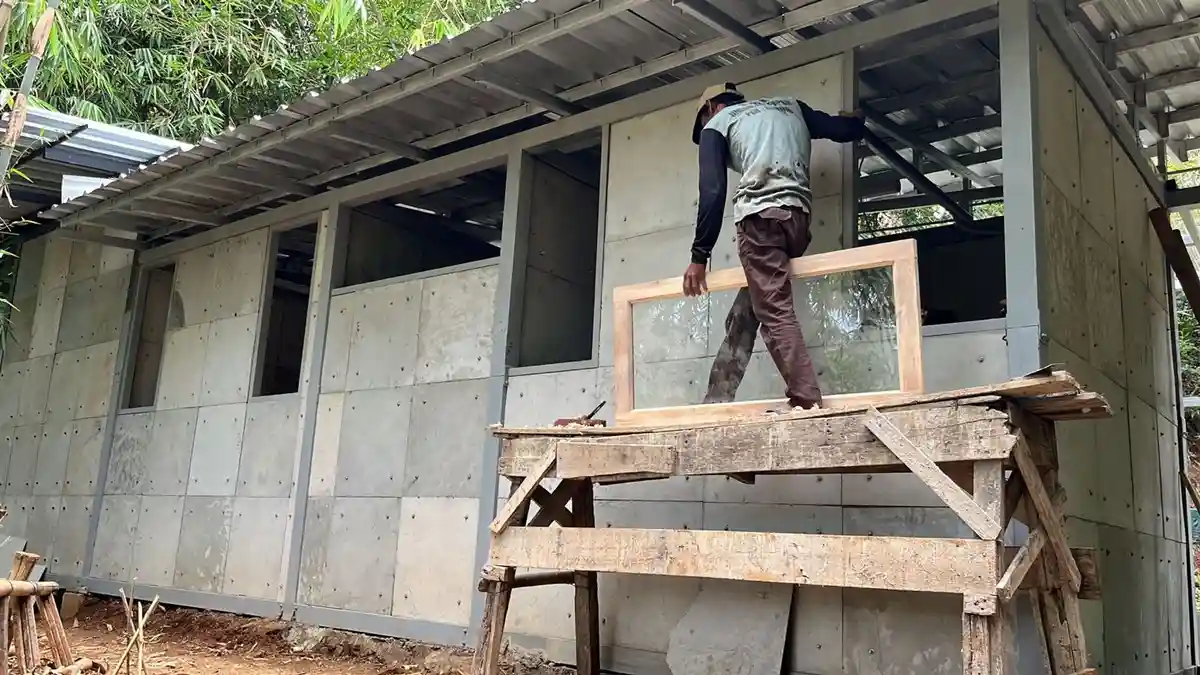 Использование подгузников в качестве строительного материала для домов