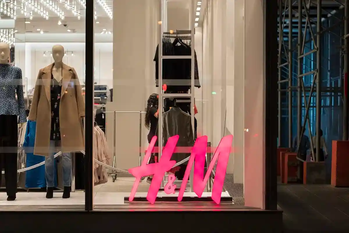 H&M закрывает филиалы