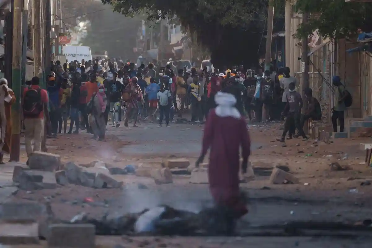 Протесты в Сенегале