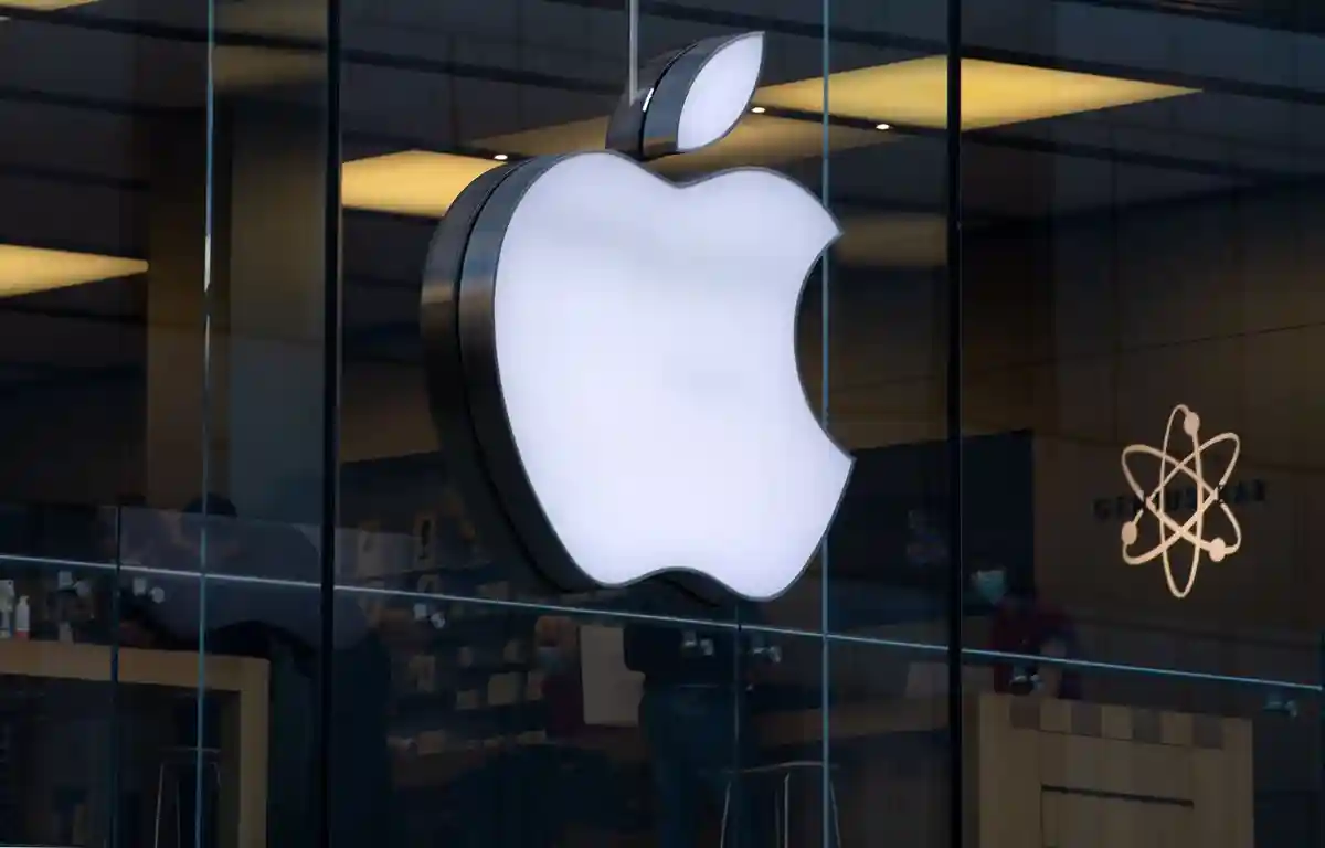 Apple представит очки "смешанной реальности"