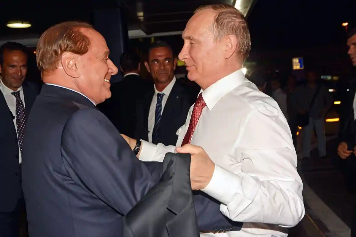 Путин, Орбан, Нетаньяху - реакция на смерть Берлускони