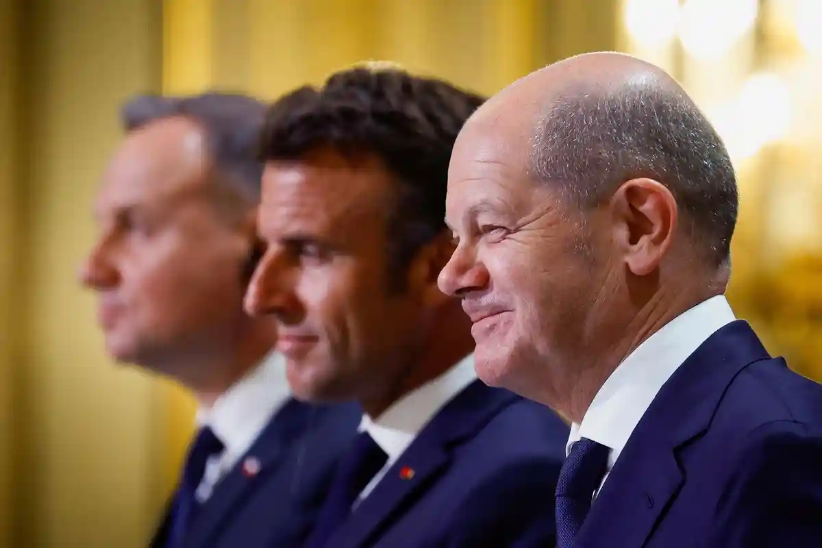 Саммит в Париже - гарантии безопасности для Киева