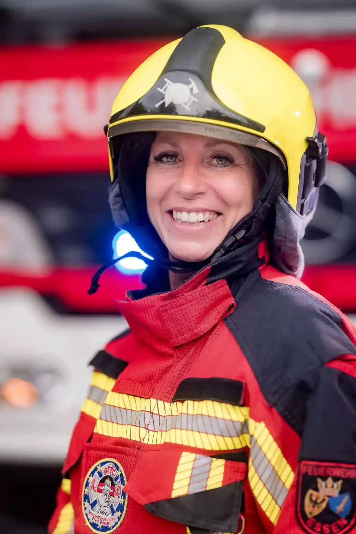 Женщины в пожарной службе - о предрассудках