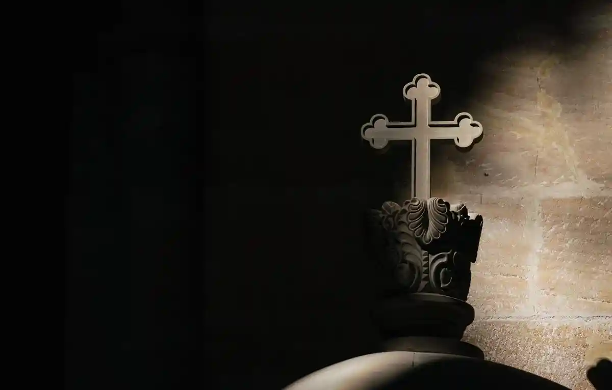 Сексуальное насилие: Аахенская епархия опубликовала имена