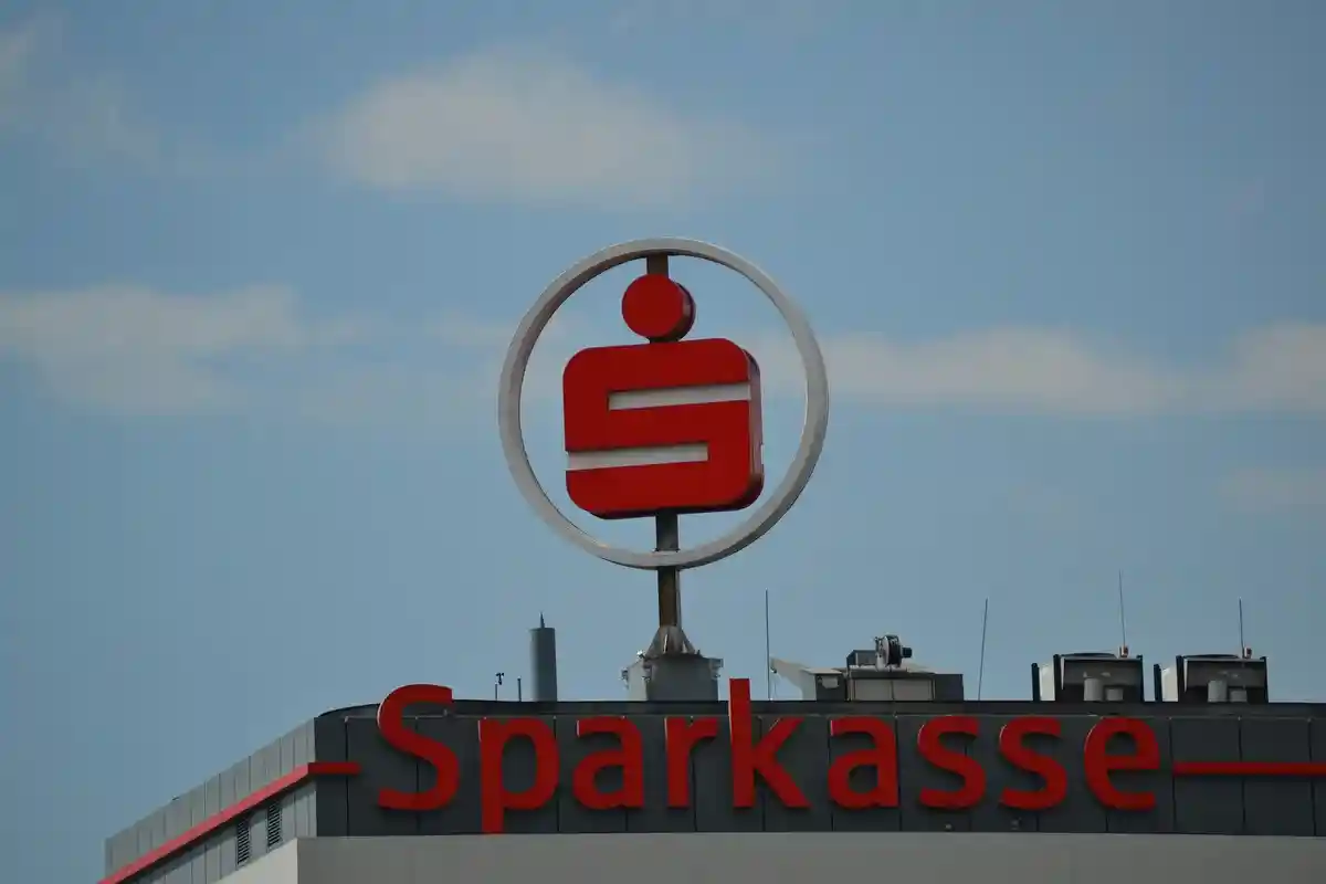 Комиссионный шок в Sparkasse. Фото: DIE LINKE Nordrhein-Westfalen / flickr.com