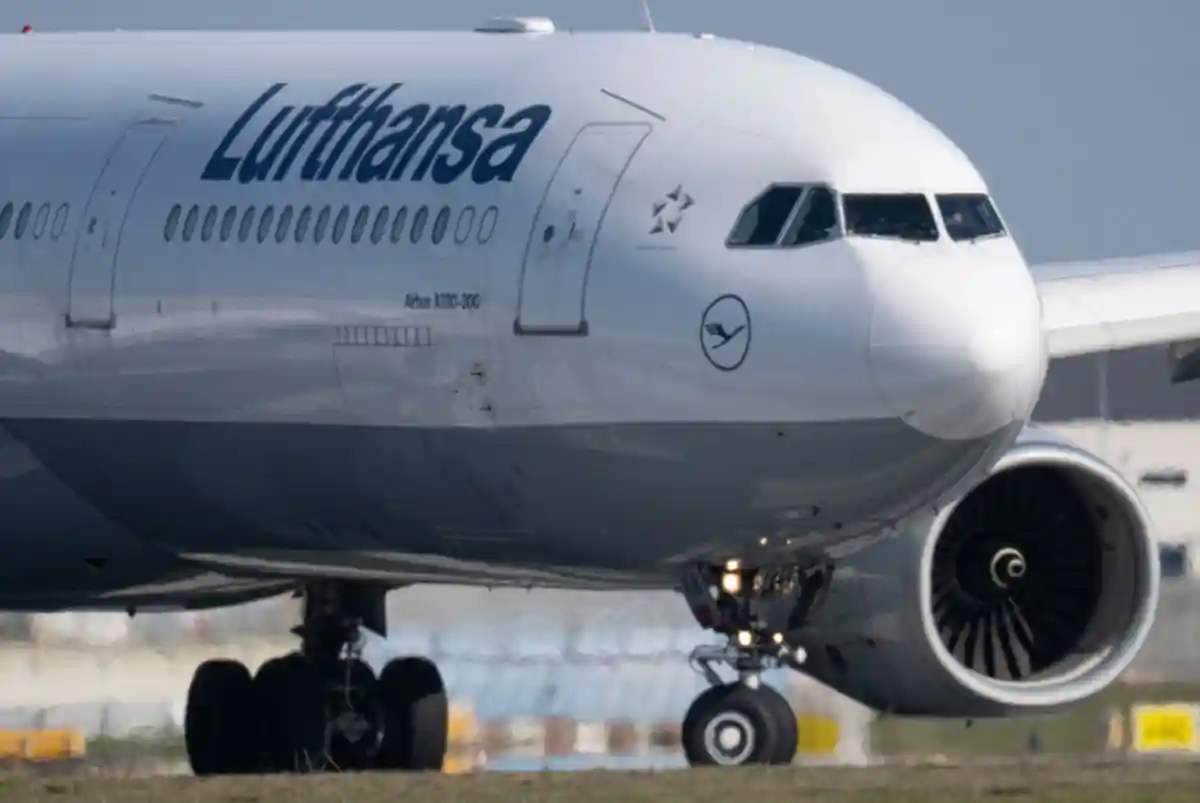 Полеты Lufthansa пунктуальнее, чем в 2022 году
