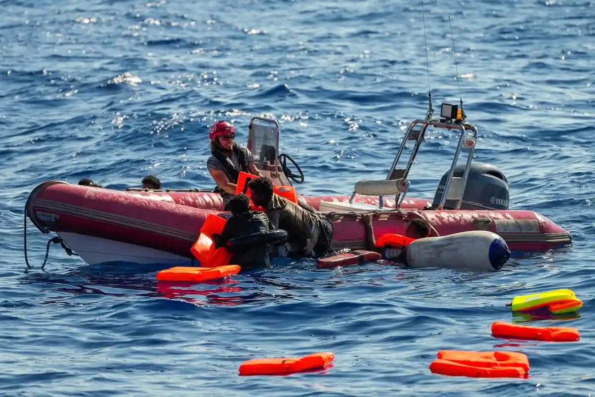 Переправа через Средиземное море: погибли 289 детей