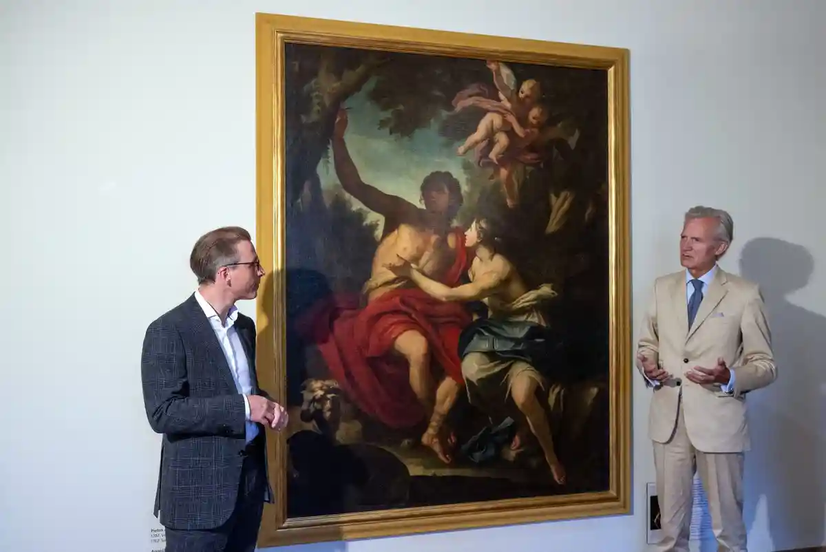 Картина XVIII века вернулась в семью фон Анхальт