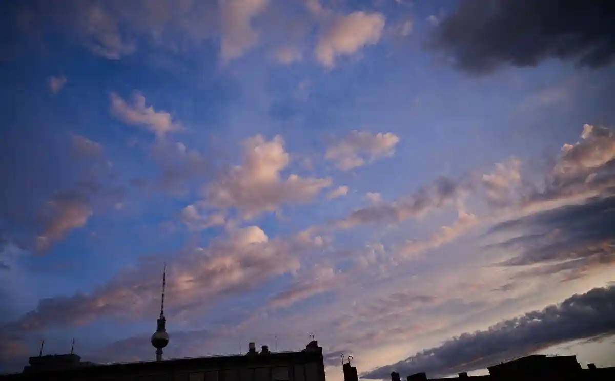 Облака и дождь в Берлине