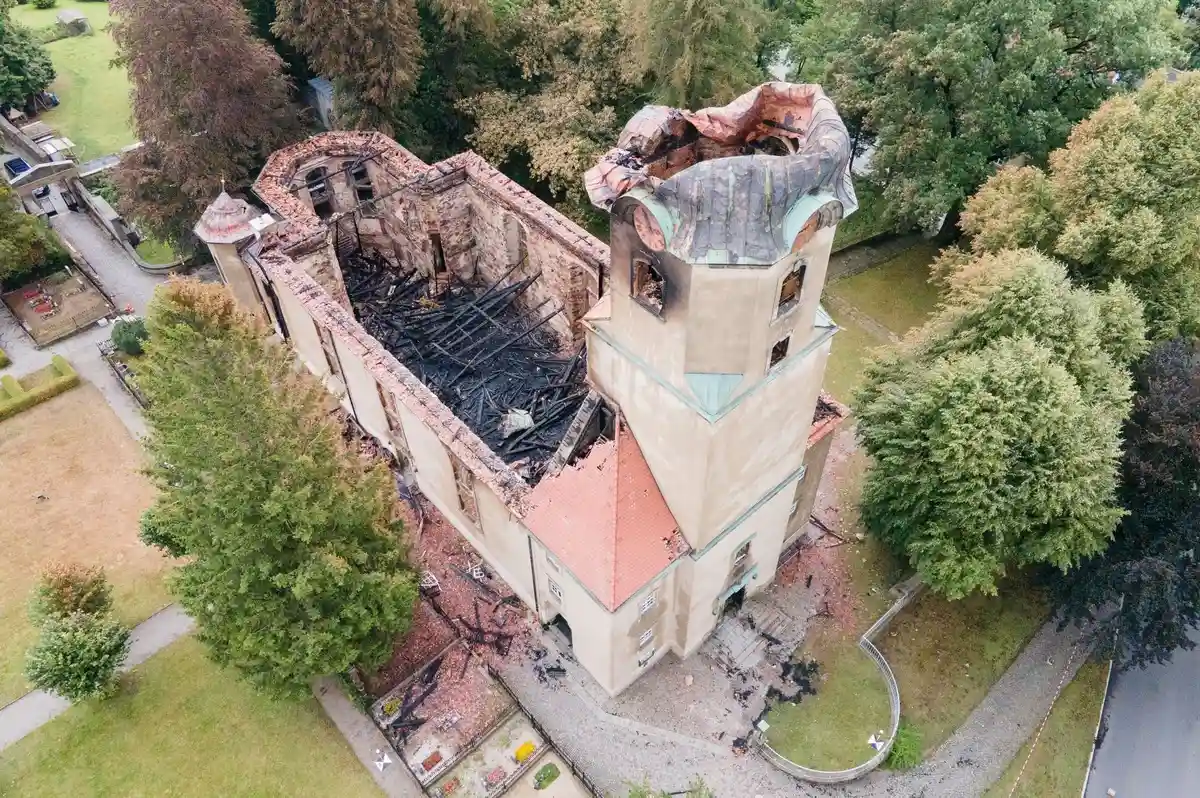 Пожар в городской церкви Гросрёрсдорфа