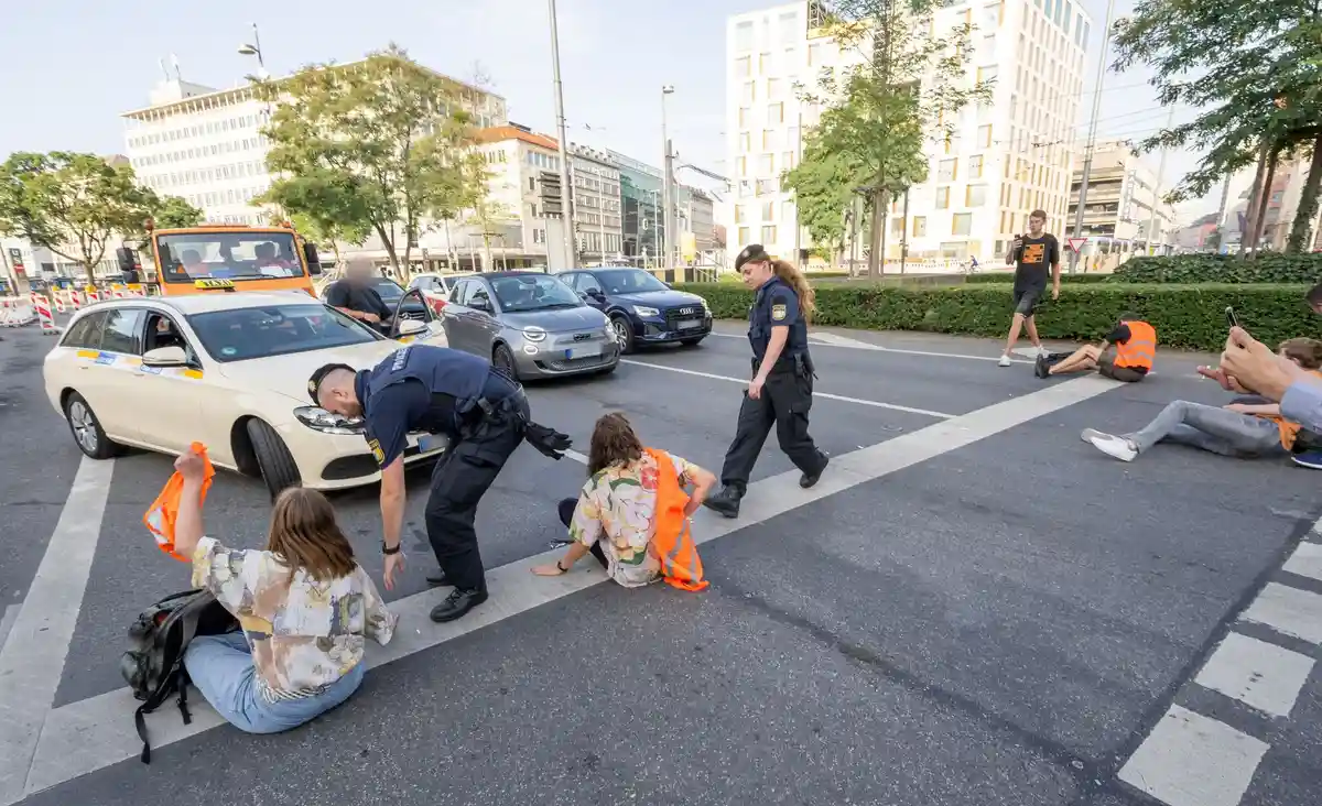 Уличные блокады "Последнего поколения" - Мюнхен