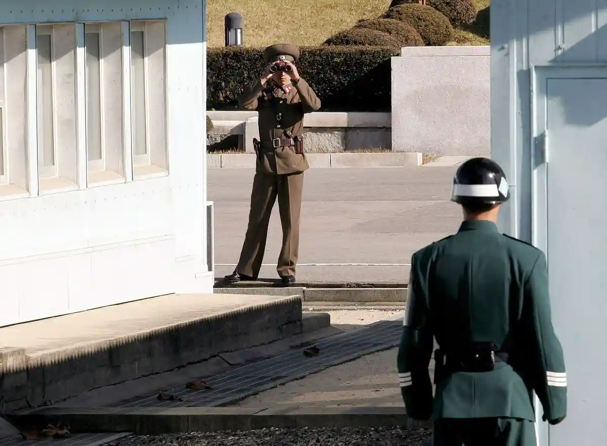 Северная Корея отменила запрет на возвращение для граждан
