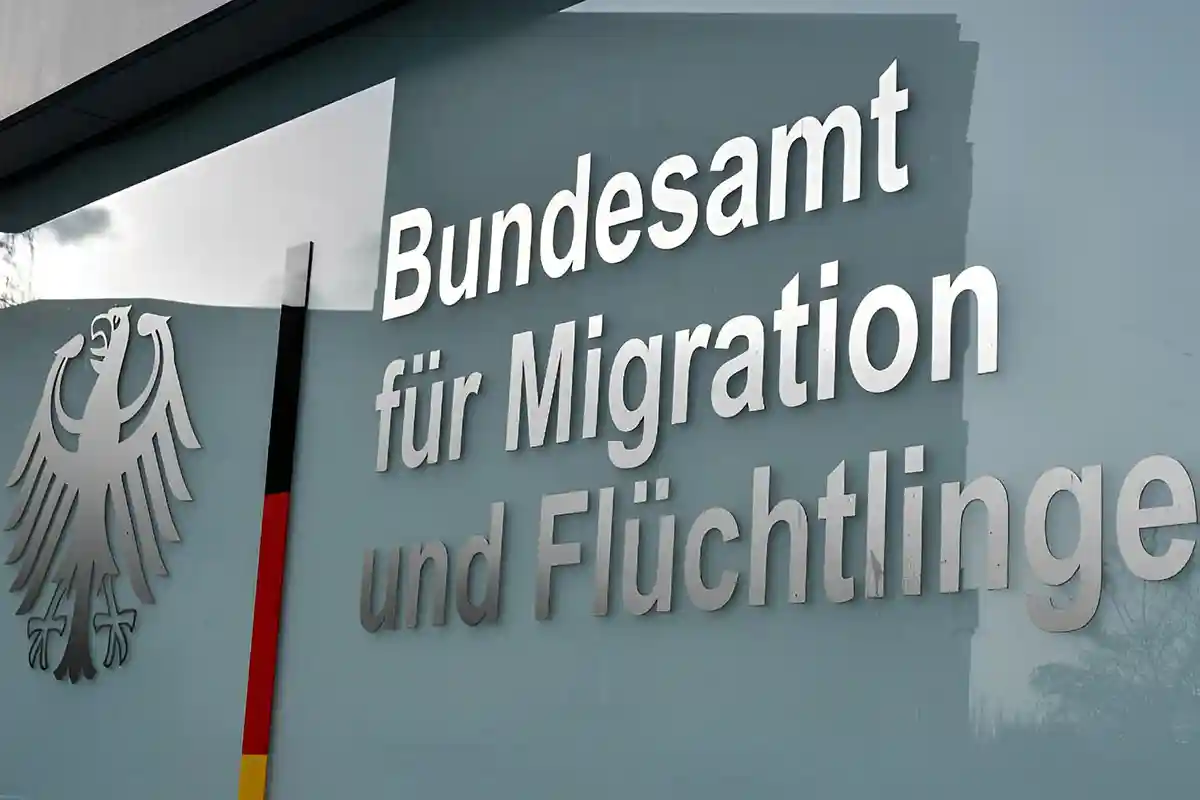 Германия приостанавливает план приема мигрантов из Италии