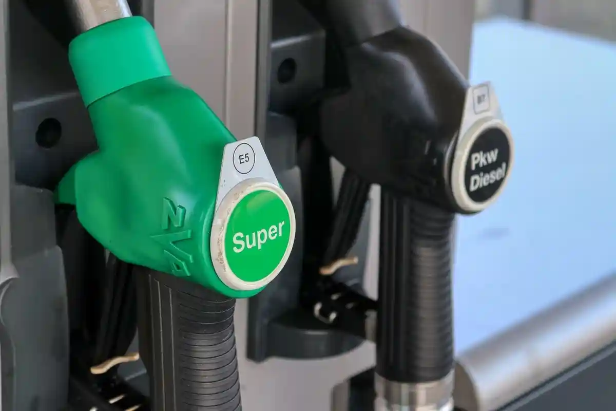Водители могут сами влиять на цену топлива. Фото: Alexander Fox | PlaNet Fox / Pixabay