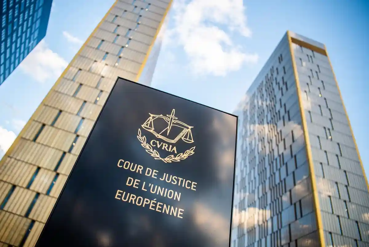 Суд ЕС частично отменил санкции против Шульгина