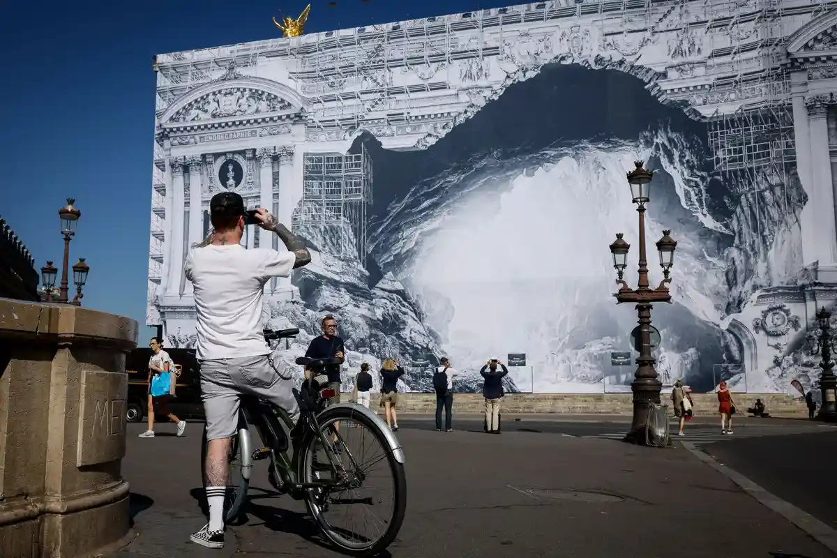 Парижане стали чаще ездить на велосипеде