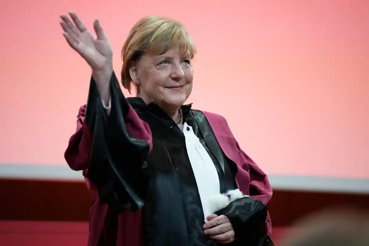 Экс-канцлер Меркель