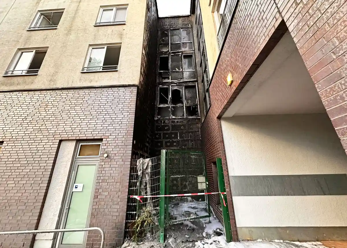 Два человека получили серьезные ранения в результате пожара в Берлине