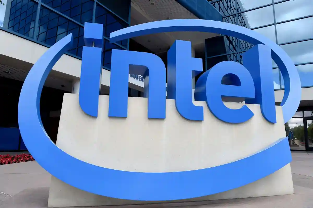 Комиссия ЕС наложила штраф на чип-гиганта Intel