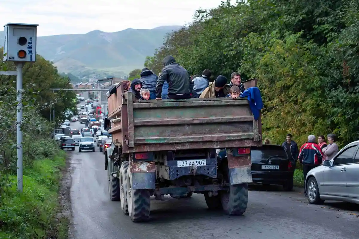 Более 50 тыс. человек покинули Нагорный Карабах