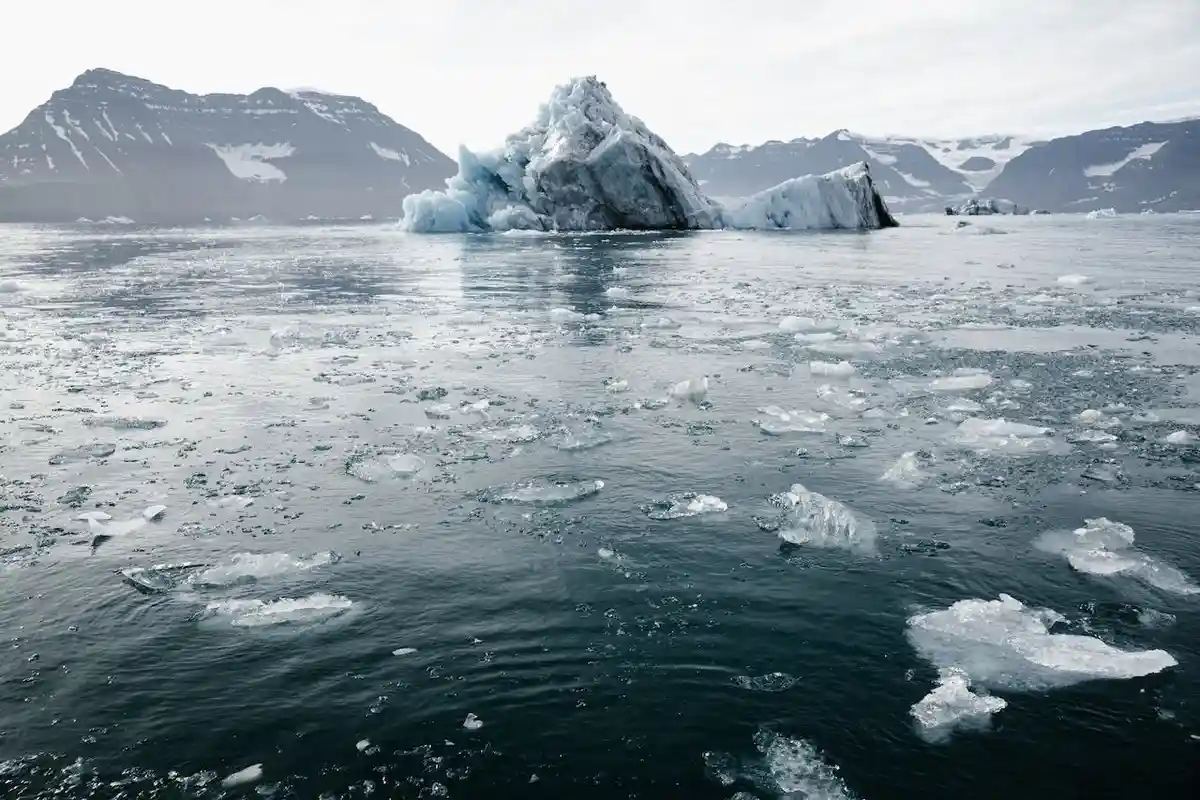 Таяние ледников входит в число 6 серьезных климатических проблем. Фото: ArtHouse Studio / pexels.com