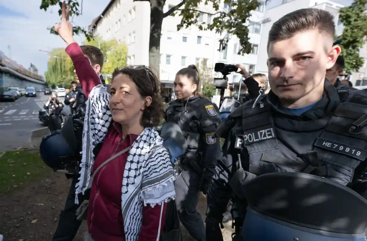 Антиизраильская демонстрация запрещена во Франкфурте