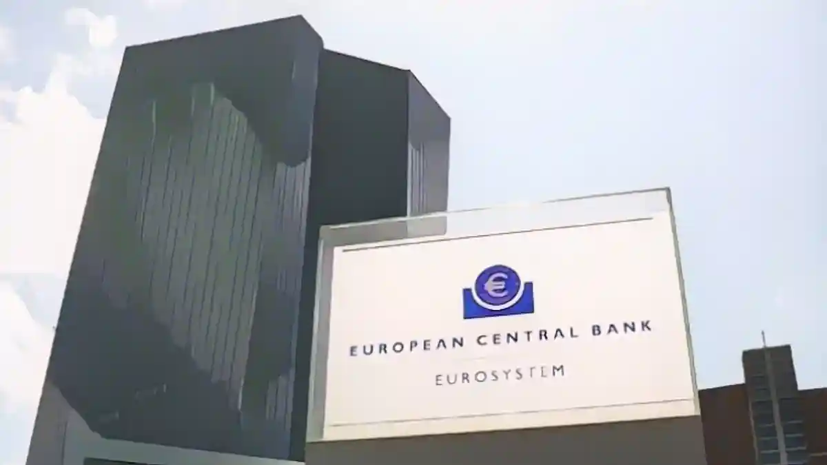 ECB.JPG:ЕЦБ впервые оставил ключевые процентные ставки без изменений