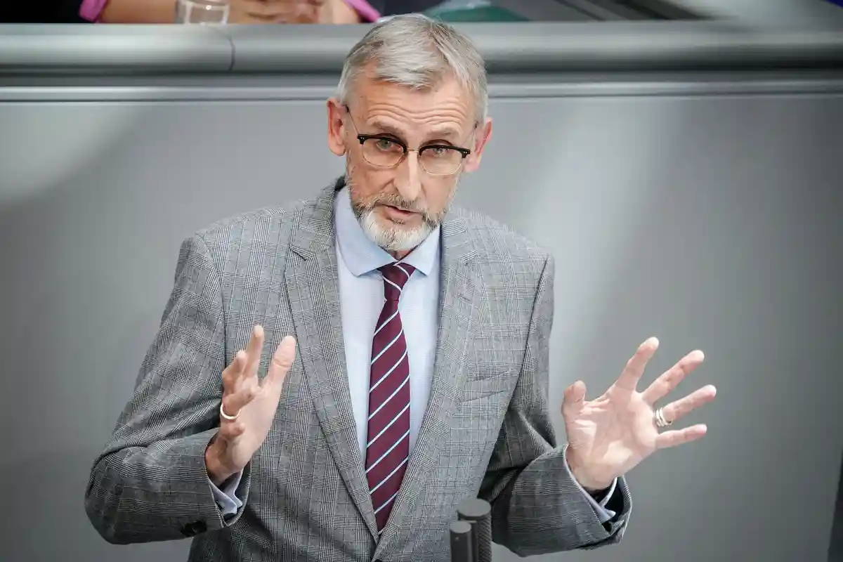 Министр внутренних дел Саксонии Армин Шустер (ХДС):Министр внутренних дел Саксонии Армин Шустер (ХДС) хочет войти в парламент земли в 2024 году.
