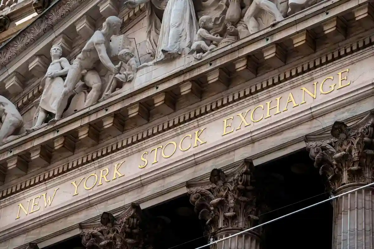 Нью-Йоркская фондовая биржа: потери