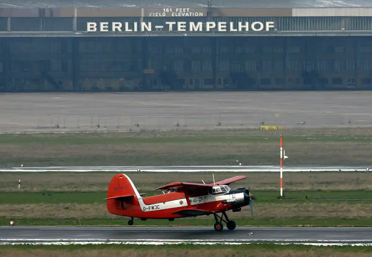 Началось празднование 100-летие аэропорта Темпельхоф