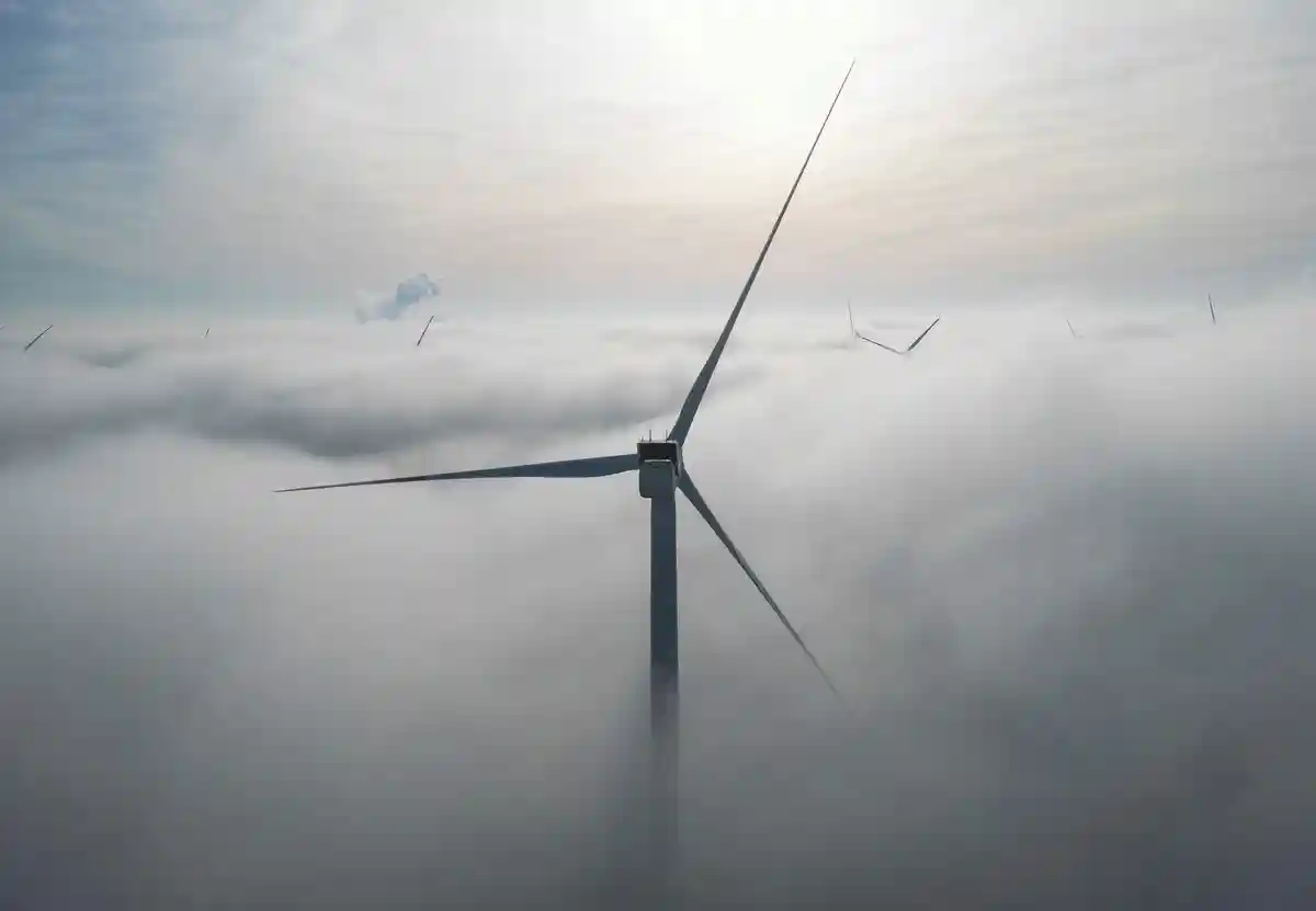 Ветряная электростанция:Цели ЕС по расширению использования возобновляемых источников энергии: К 2030 году должно быть установлено значительно больше ветроустановок.