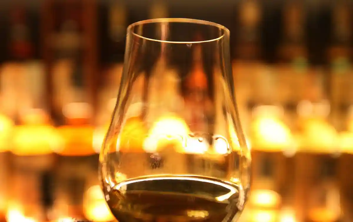 Любители виски провели крупнейшую онлайн-дегустацию