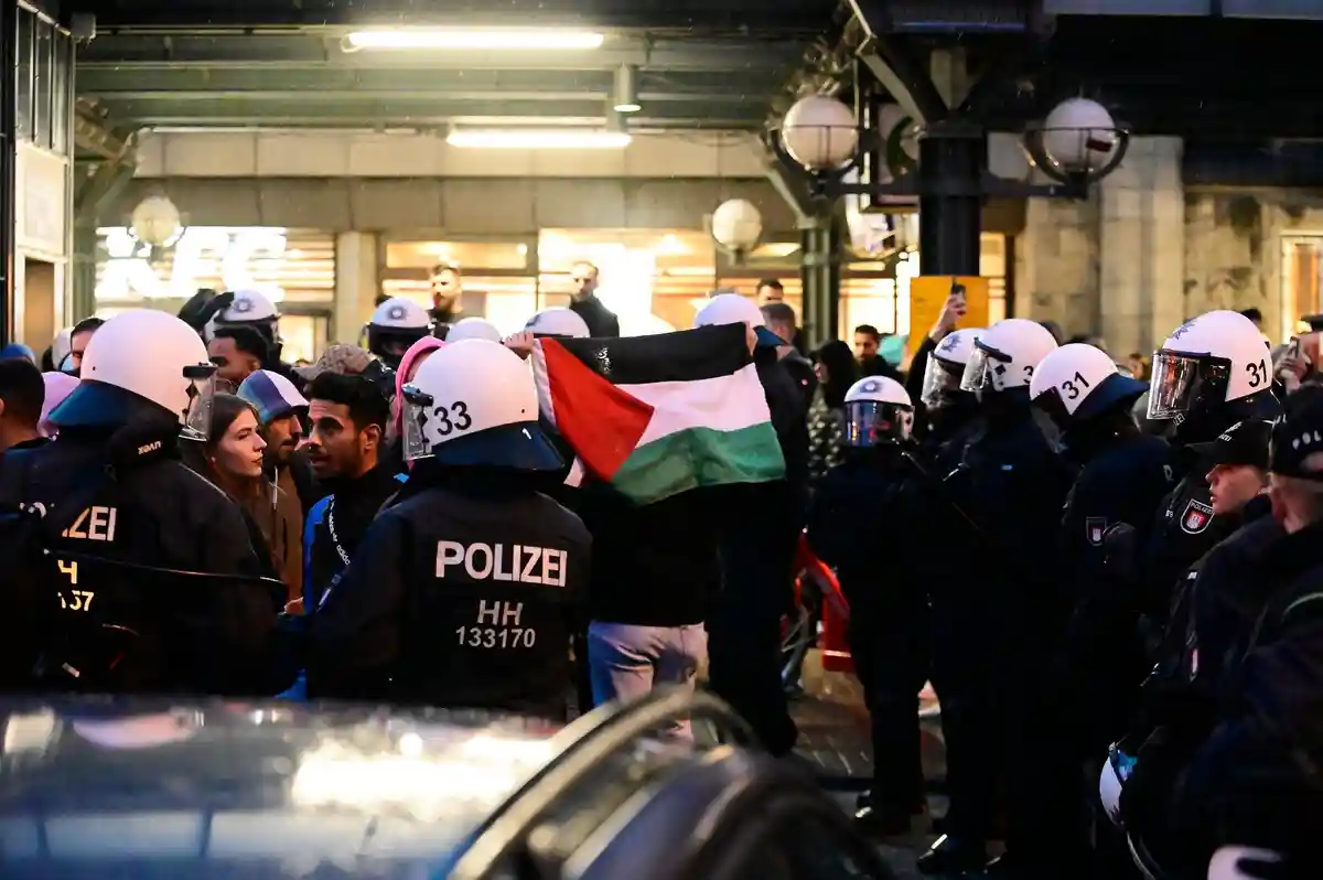 Гамбург: запрет на пропалестинские демонстрации до среды