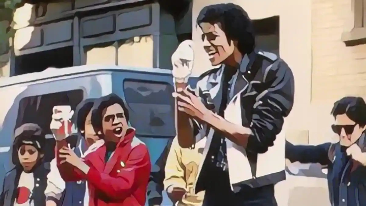 Куртка Майкла Джексона ушла с молотка за 250 000 фунтов