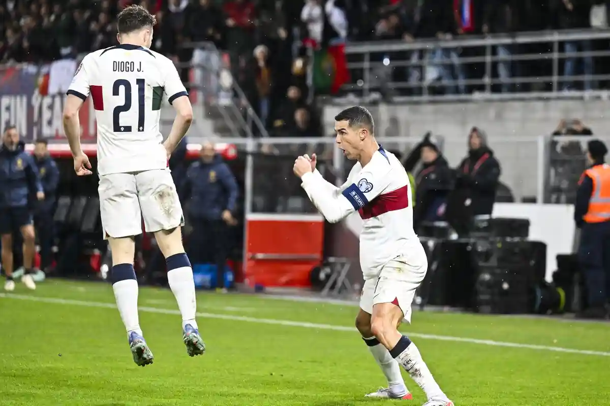 Роналду забил за Португалию, а Словакия вышла на ЧЕ-2024