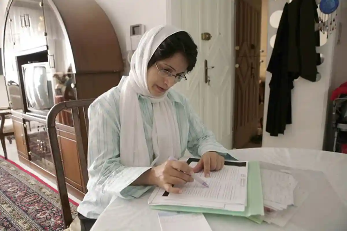 Насрин Сотудех:Иранский адвокат Насрин Сотудех, сфотографирована в сентябре 2010 г.