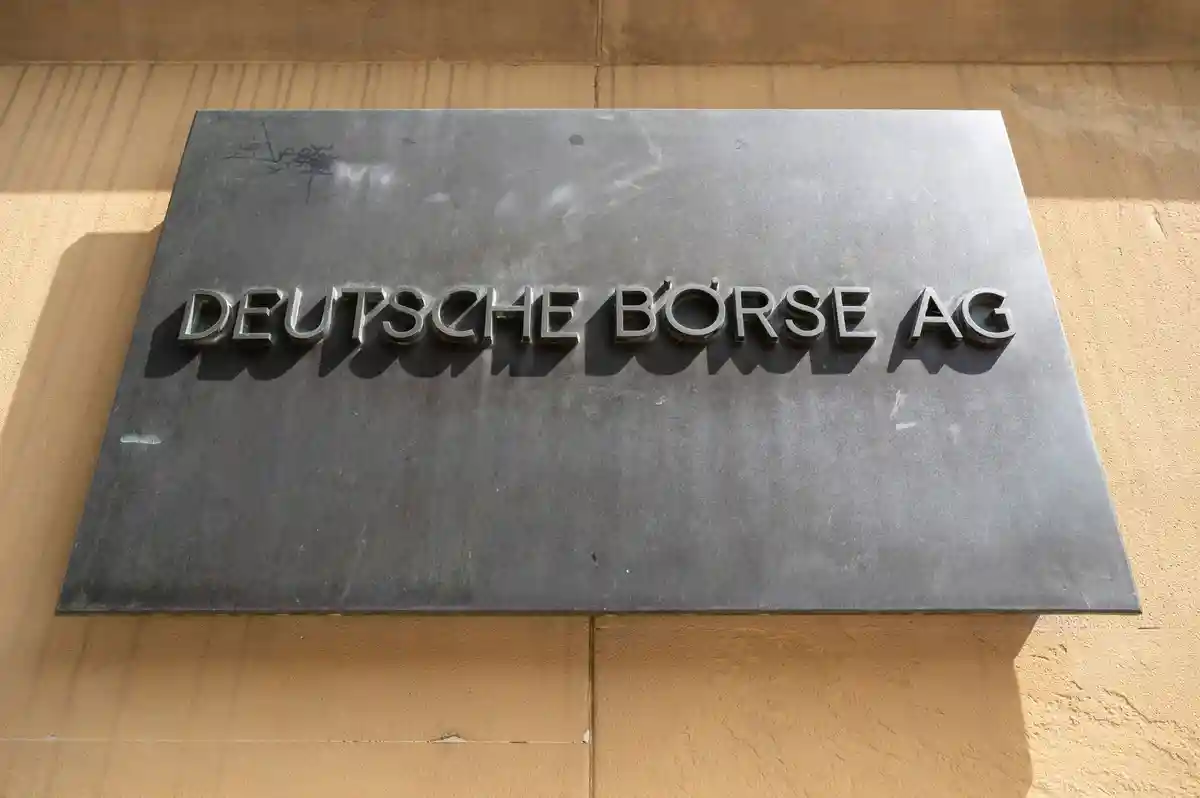 Немецкая фондовая биржа:Deutsche Börse AG во Франкфурте-на-Майне.