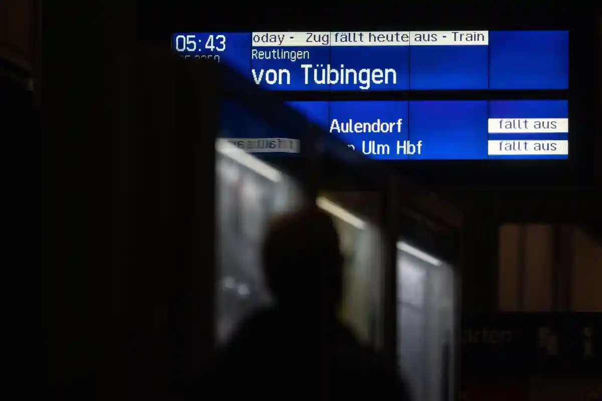 Баден-Вюртемберг: Ожидаются отмены и задержки поездовБаден-Вюртемберг: Ожидаются отмены и задержки поездов