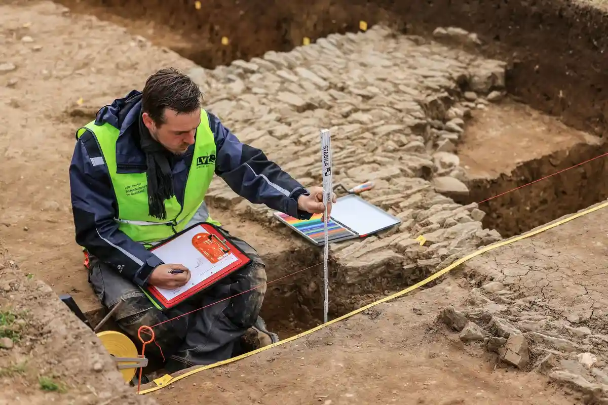 Археологи обнаружили 2000-летний дворец близ Ксантена