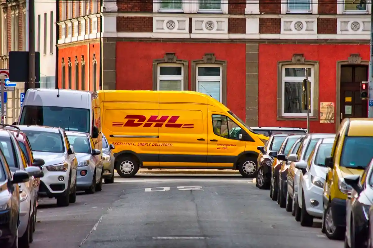 Рейтинг самых популярных брендов в Германии: DHL занимает седьмое место. Фото: Manuel Alvarez / Pixabay