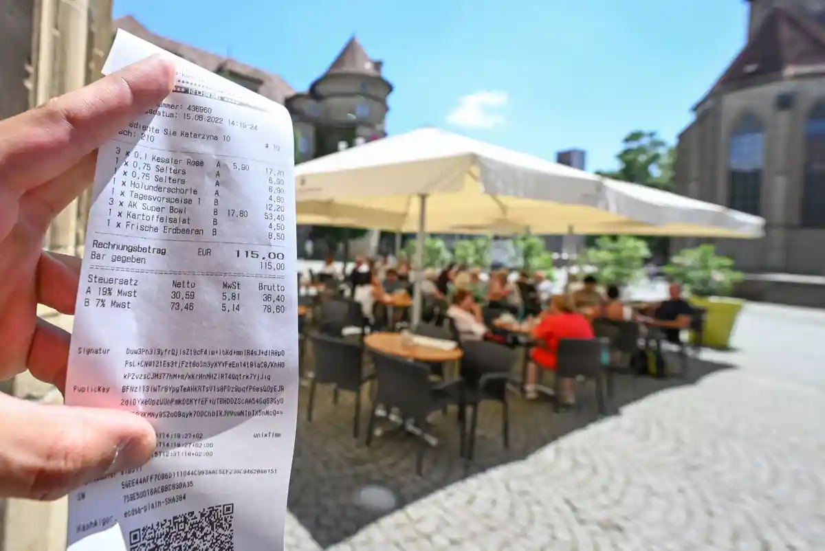 НДС на продукты в ресторанах Германии вырастет до 19%