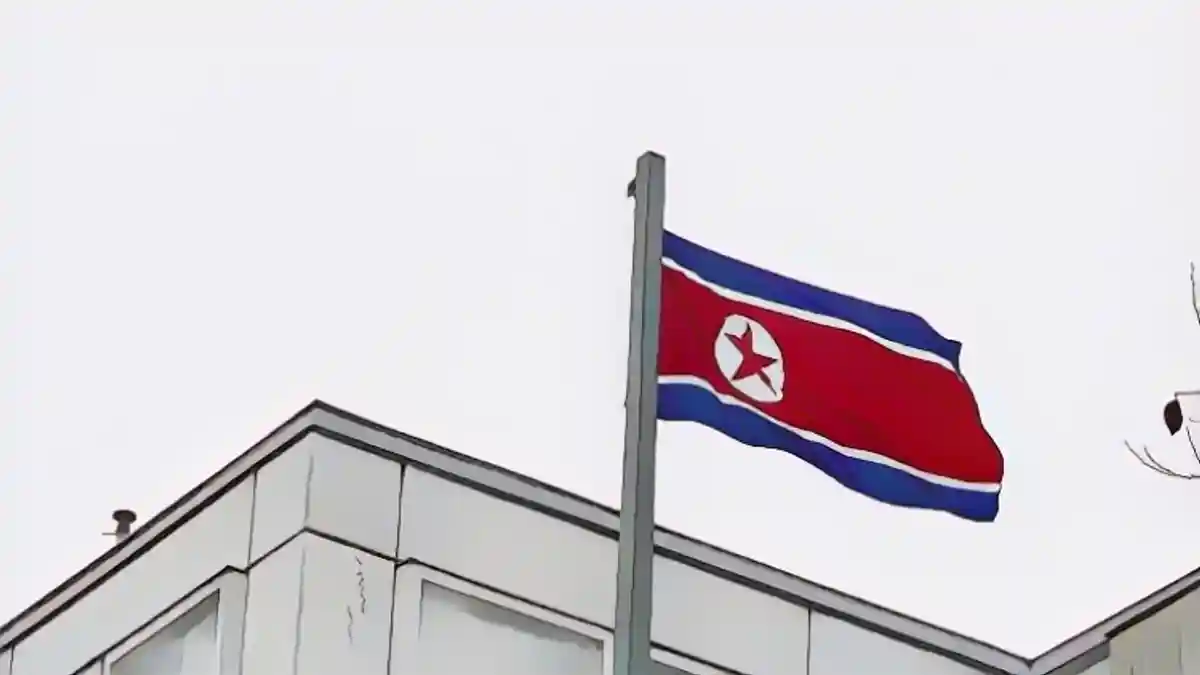 Северная Корея закрывает несколько посольств:Северная Корея закрывает несколько посольств