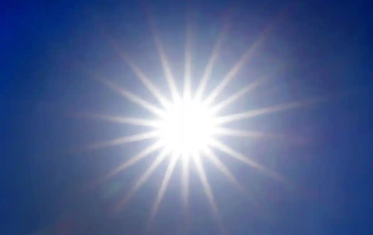 Тепло:Солнце светит: согласно проведенному анализу, месяцы, прошедшие с ноября прошлого года, стали самыми жаркими за последние 125 000 лет.