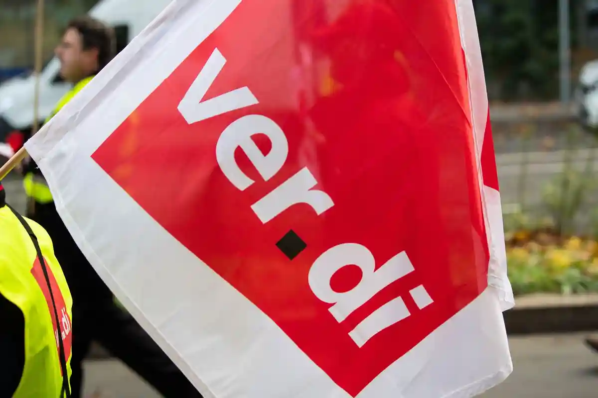 Verdi:Верди требует повышения оплаты труда в розничном секторе как минимум на 2,50 евро в час.