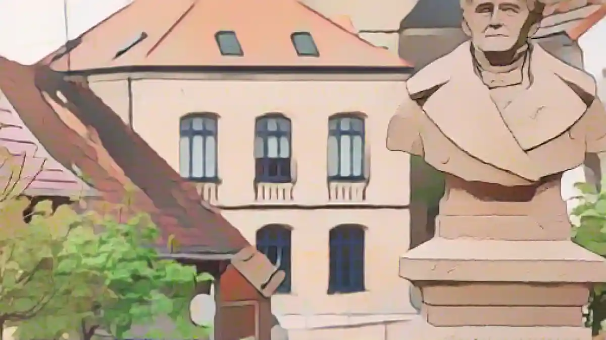 Бюст композитора Карла Лёве стоит недалеко от дома его родителей.:Бюст композитора Карла Лёве стоит у дома его родителей. Фото