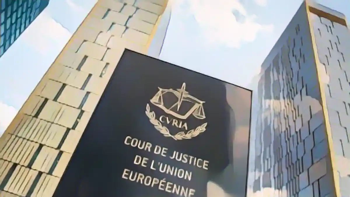 "Европейский суд" (Cour de Justice de l'Union Européene): Европейский суд в Европейском квартале в Люксембурге.:"Европейский суд" (Cour de Justice de l'Union Européene): Европейский суд в Европейском квартале в Люксембурге. Фото
